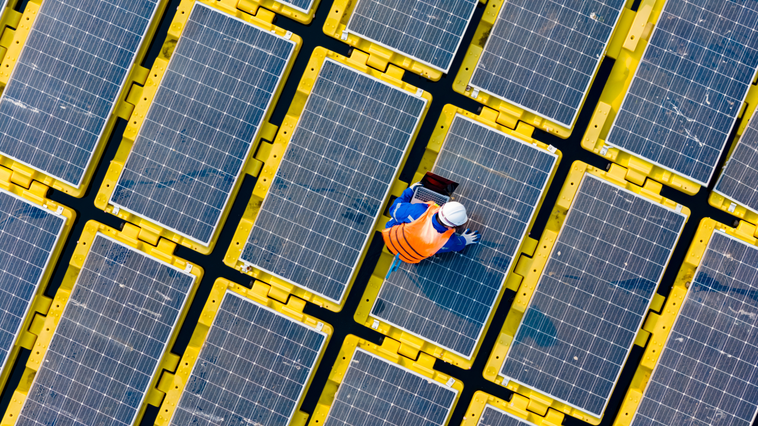 EHS Lone Worker Solar Panels Laptop